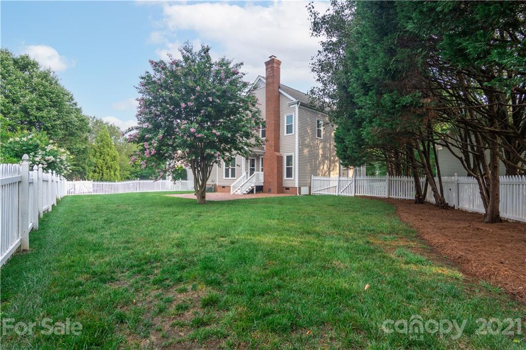 7710 Cashel Court Charlotte NC 28270