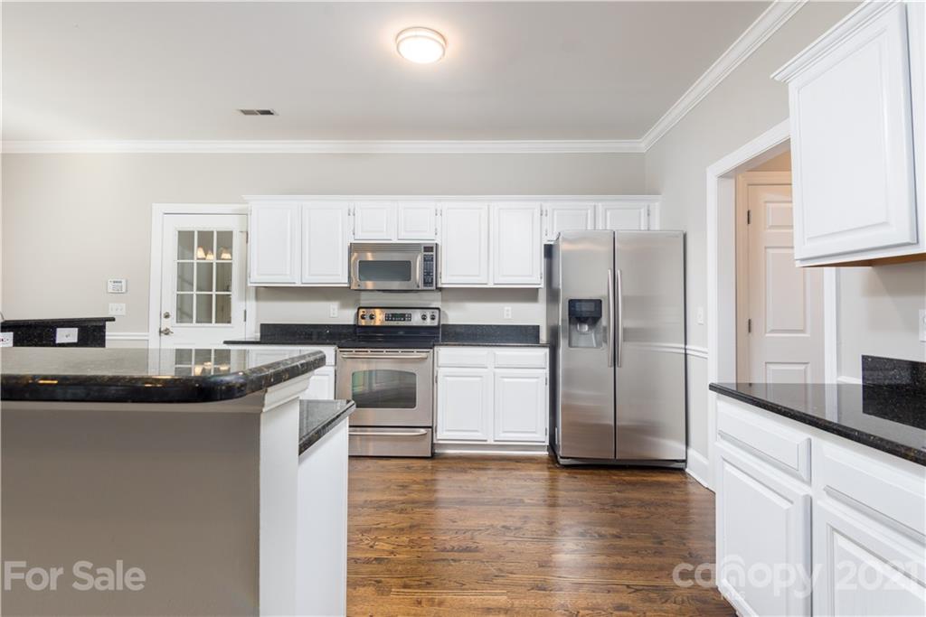7710 Cashel Court Charlotte NC 28270