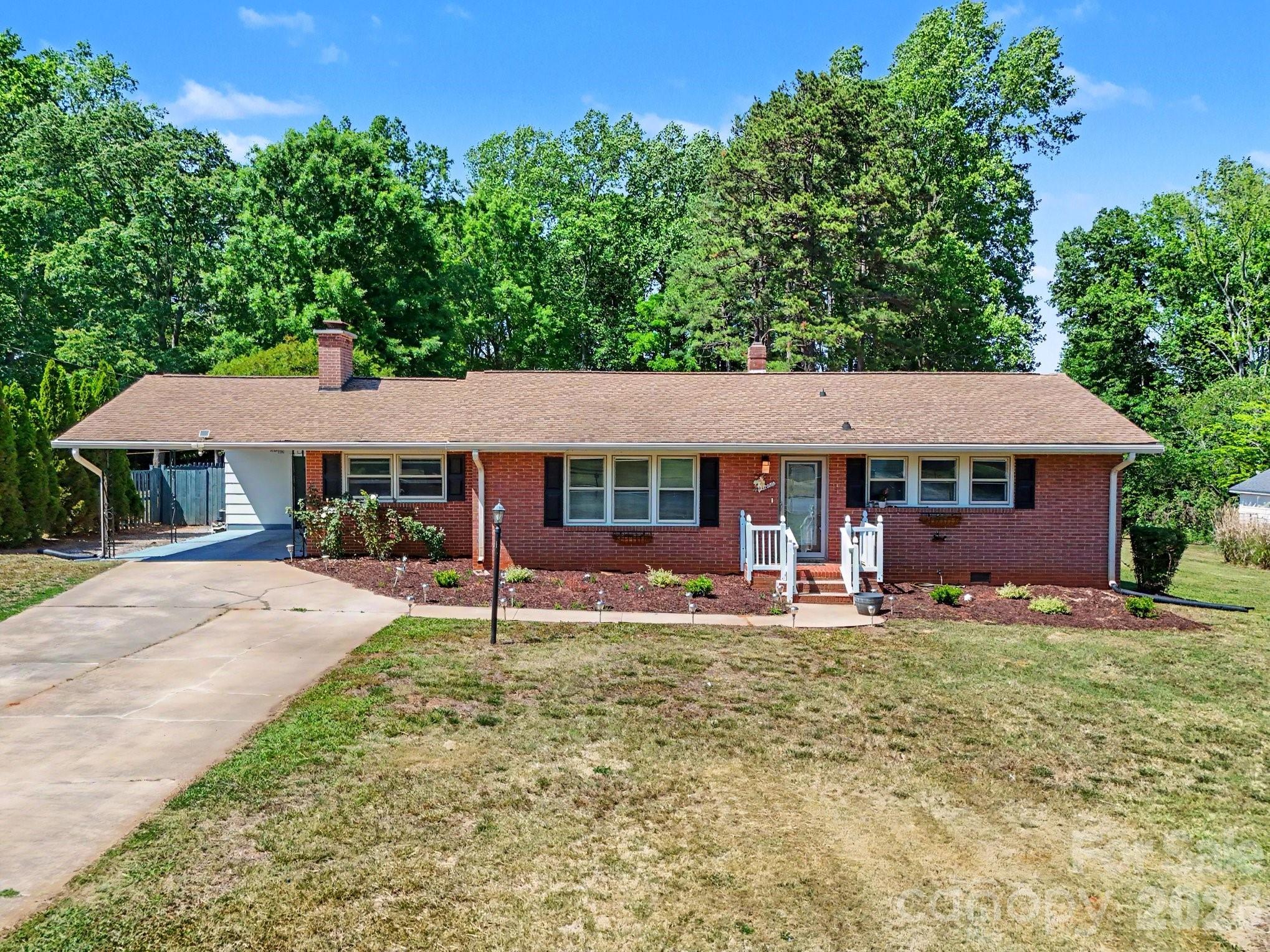 1210 Edgedale Drive Salisbury NC 28144