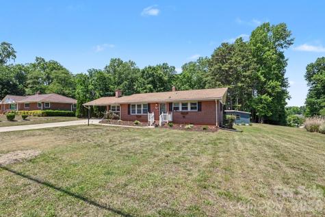 1210 Edgedale Drive Salisbury NC 28144