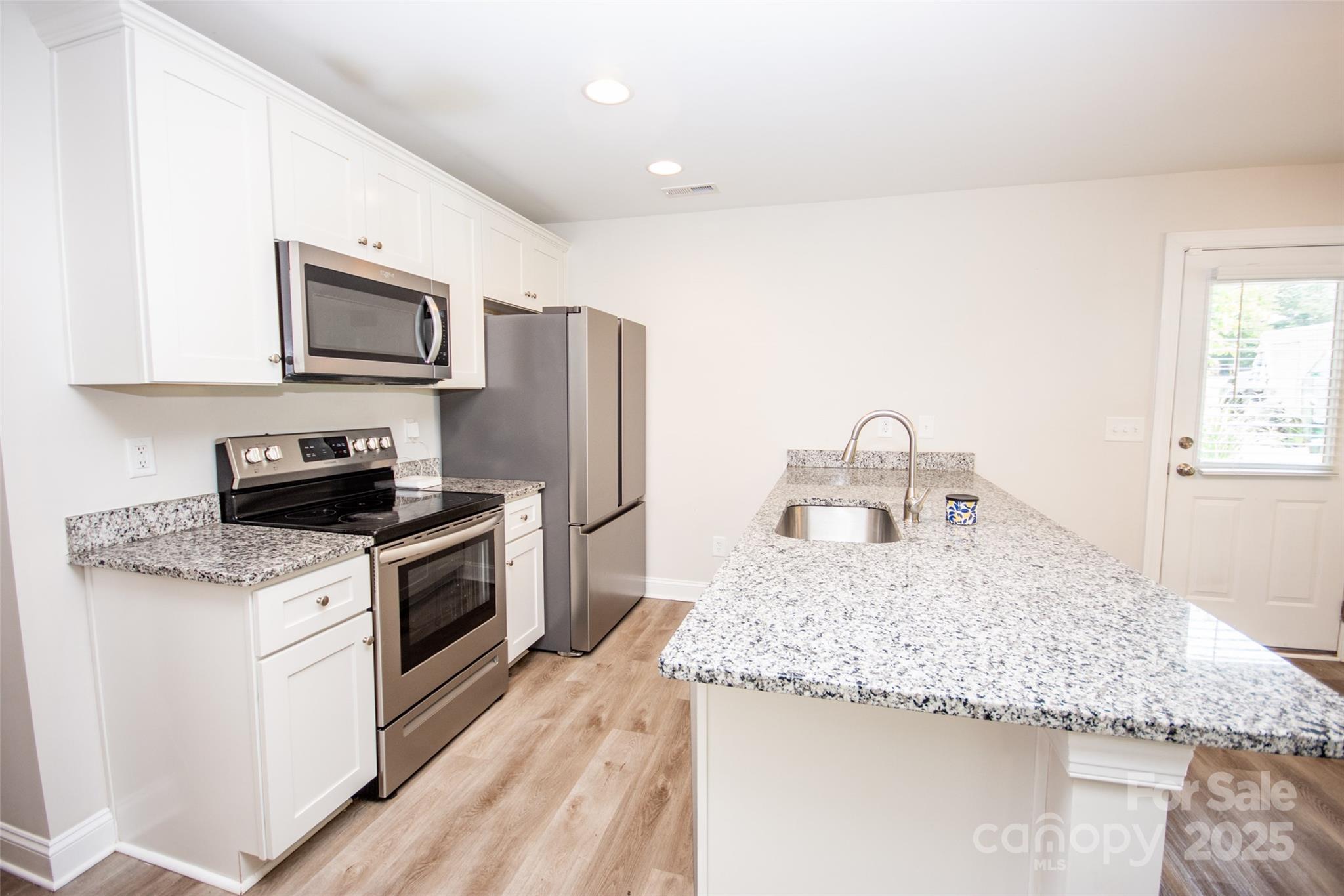 506 Broadway Court Statesville NC 28677