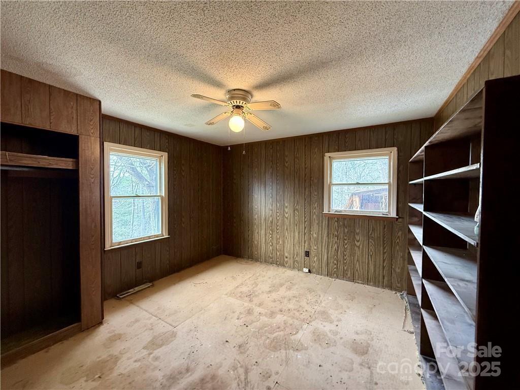 365 Ollis Road Spruce Pine NC 28777