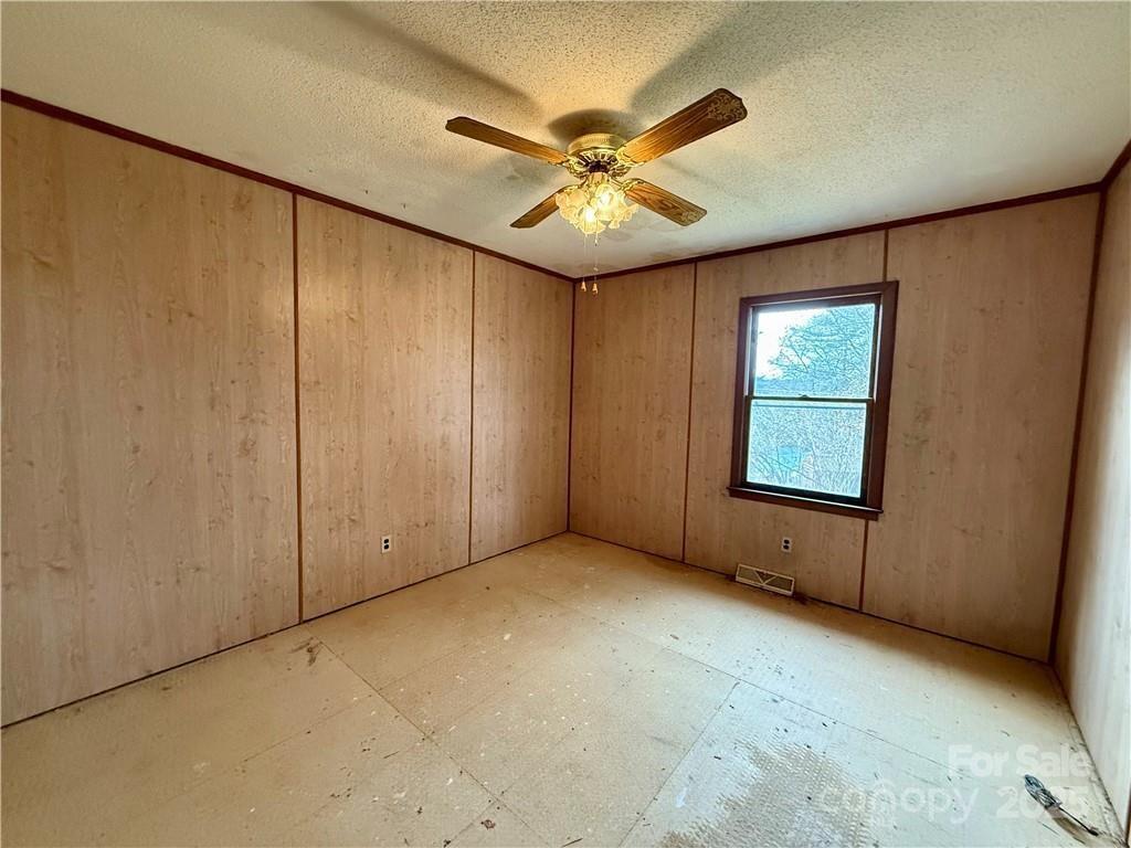 365 Ollis Road Spruce Pine NC 28777