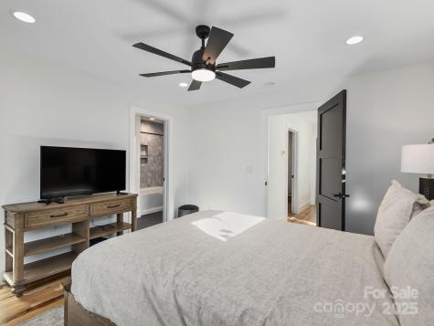 259 Waynesville Avenue Asheville NC 28806