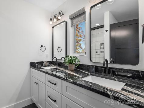 259 Waynesville Avenue Asheville NC 28806