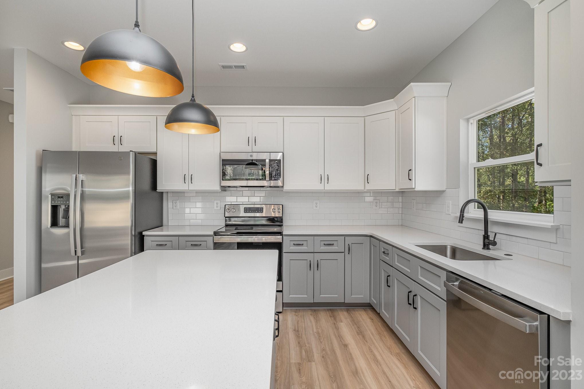 3414 Peligreni Street Charlotte NC 28208