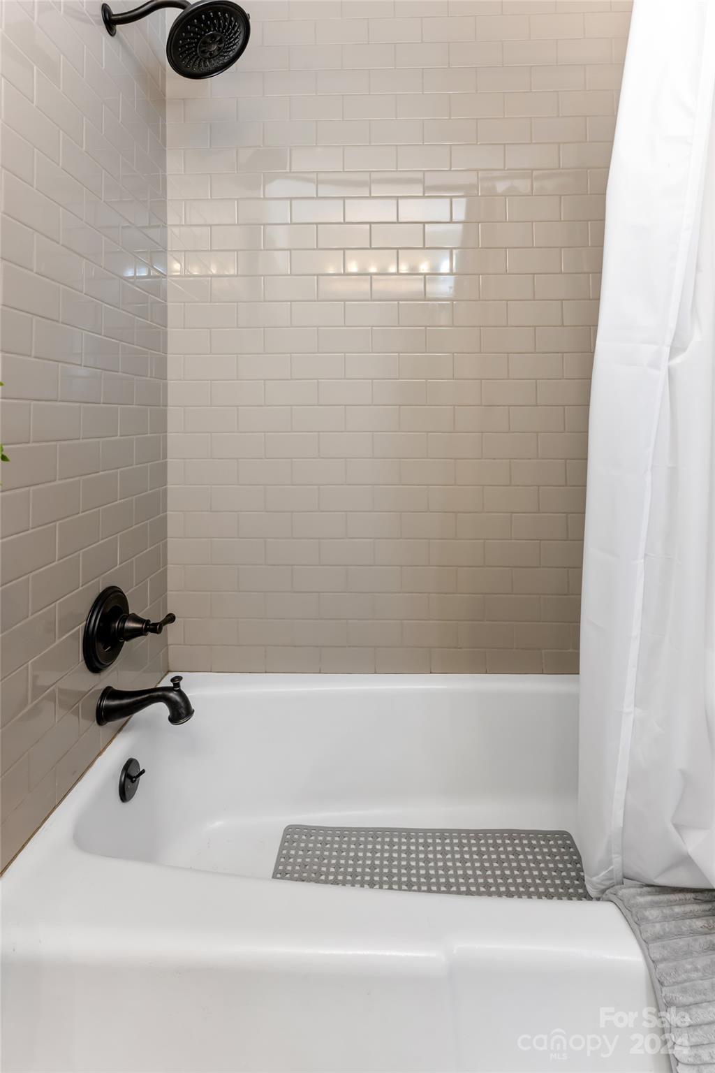 10 Muirfield Drive Arden NC 28704