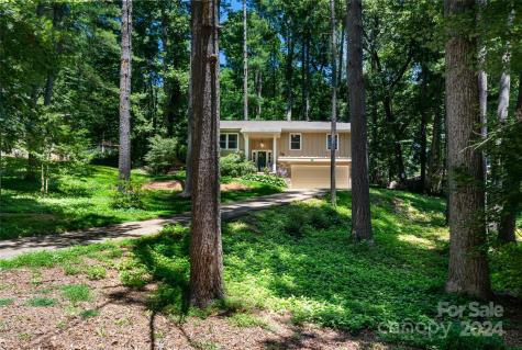 10 Muirfield Drive Arden NC 28704