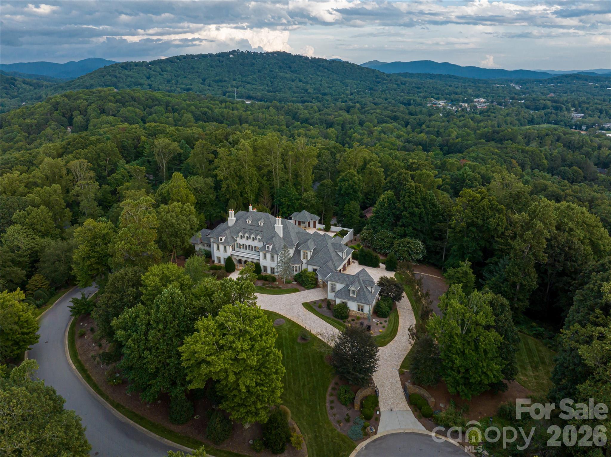 316 S Braeside Court Asheville NC 28803