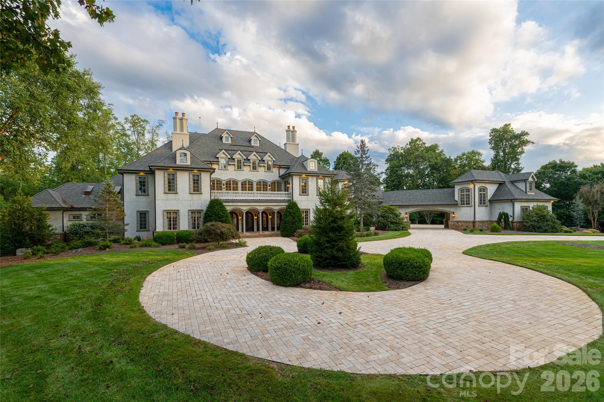 316 S Braeside Court Asheville NC 28803