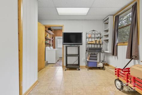 2 Fernbrook Place Asheville NC 28804