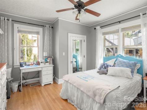 117 Jackson Street Sylva NC 28779