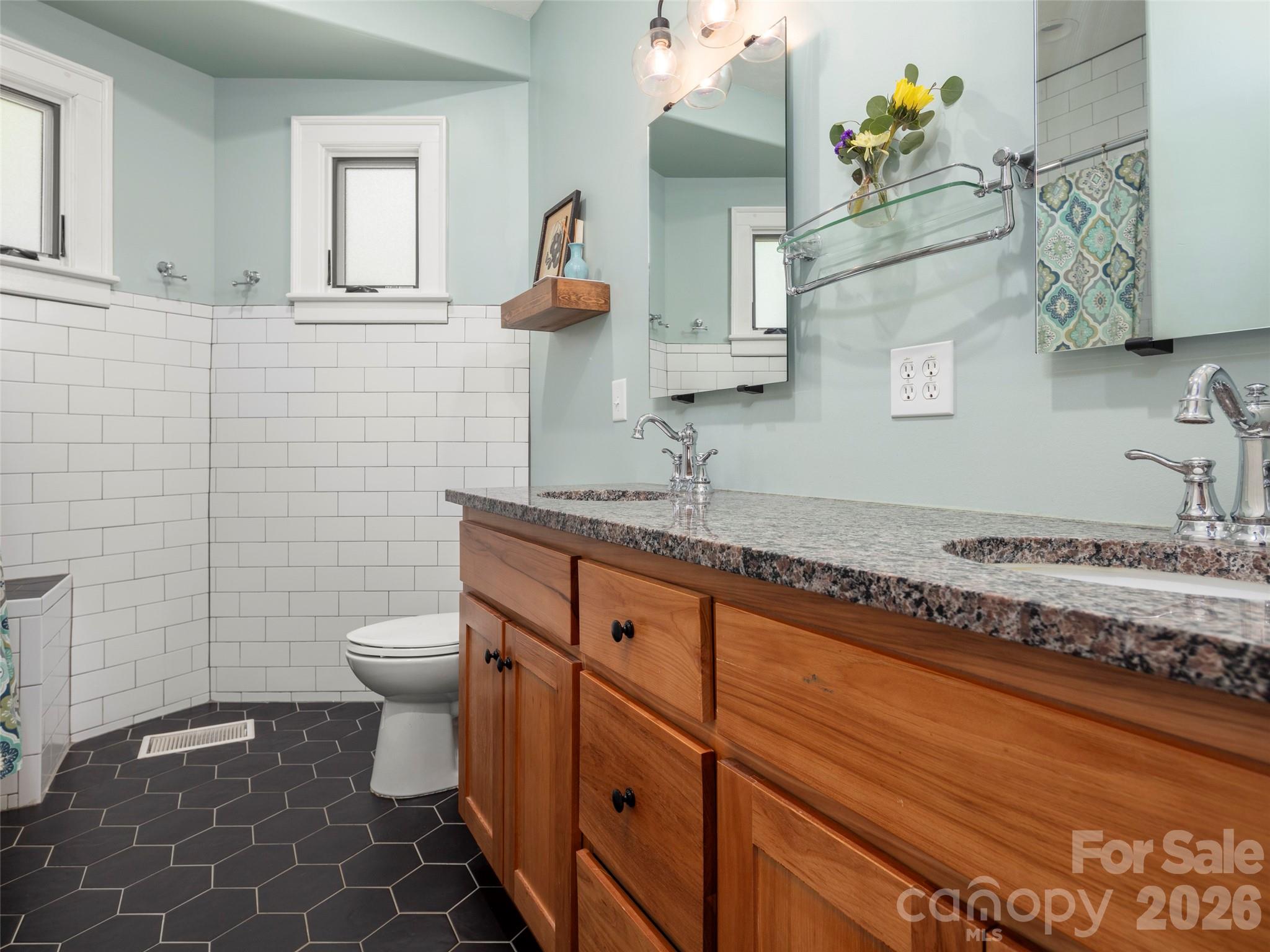 117 Jackson Street Sylva NC 28779