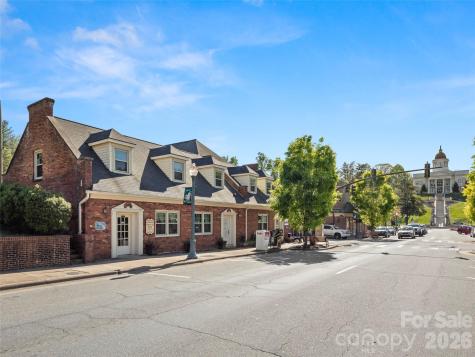 117 Jackson Street Sylva NC 28779