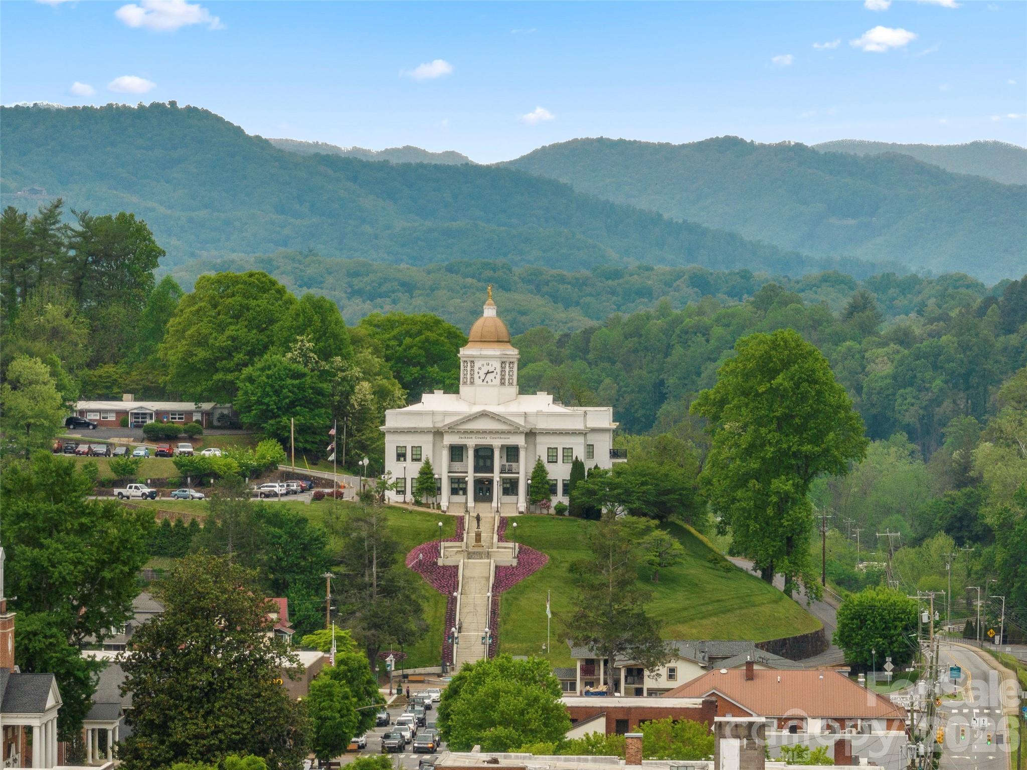117 Jackson Street Sylva NC 28779