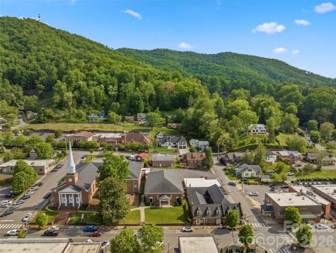 117 Jackson Street Sylva NC 28779