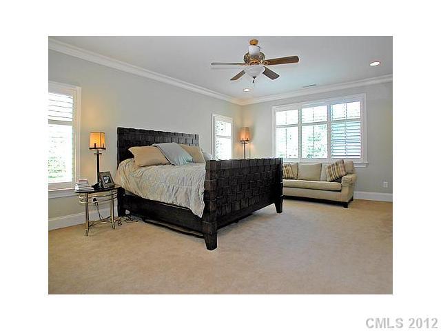 135 Altondale Avenue Charlotte NC 28207