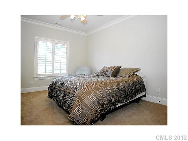 135 Altondale Avenue Charlotte NC 28207