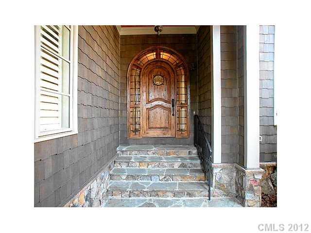 135 Altondale Avenue Charlotte NC 28207