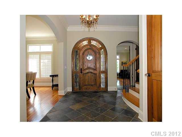 135 Altondale Avenue Charlotte NC 28207