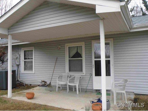 308 Northeast Avenue Swannanoa NC 28778