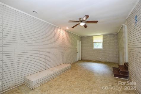 733 Allister Drive Charlotte NC 28227