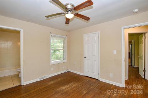 733 Allister Drive Charlotte NC 28227