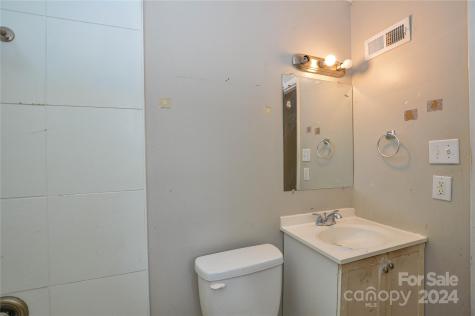 733 Allister Drive Charlotte NC 28227