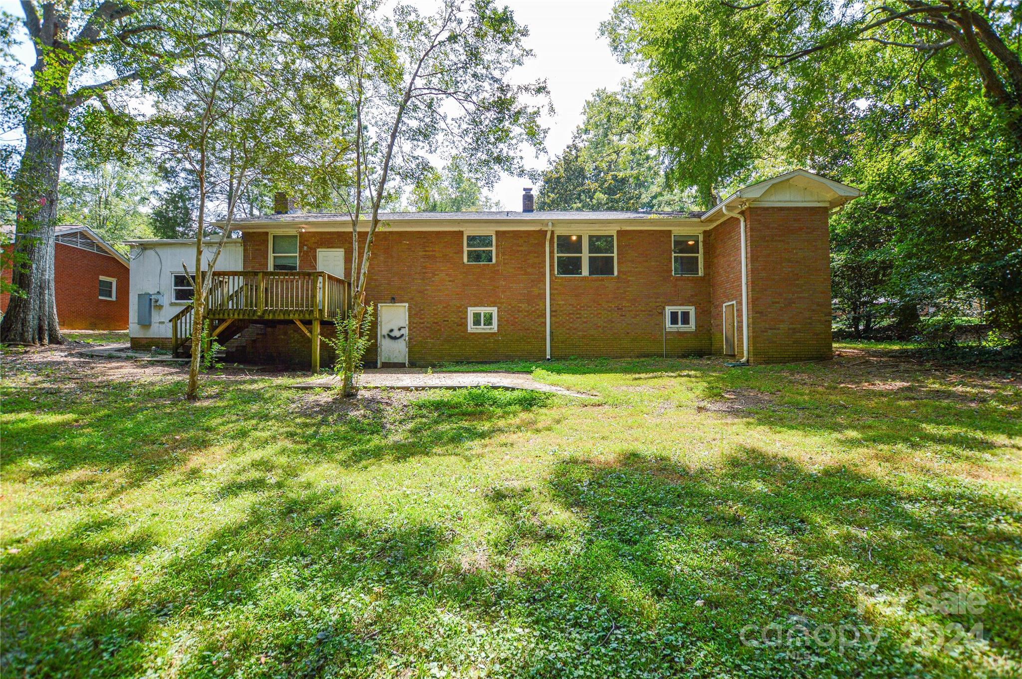 733 Allister Drive Charlotte NC 28227