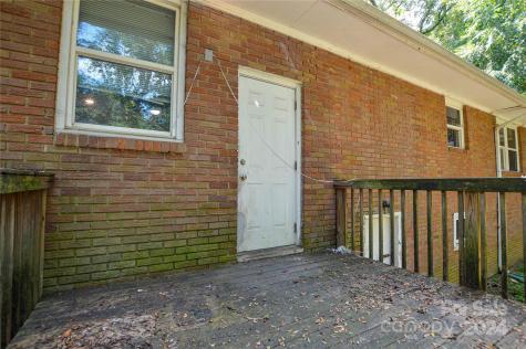 733 Allister Drive Charlotte NC 28227