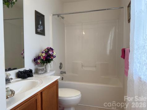 4046 W Fairmeadow Drive Lancaster SC 29720