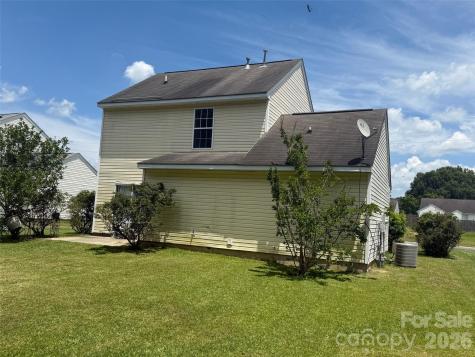4046 W Fairmeadow Drive Lancaster SC 29720