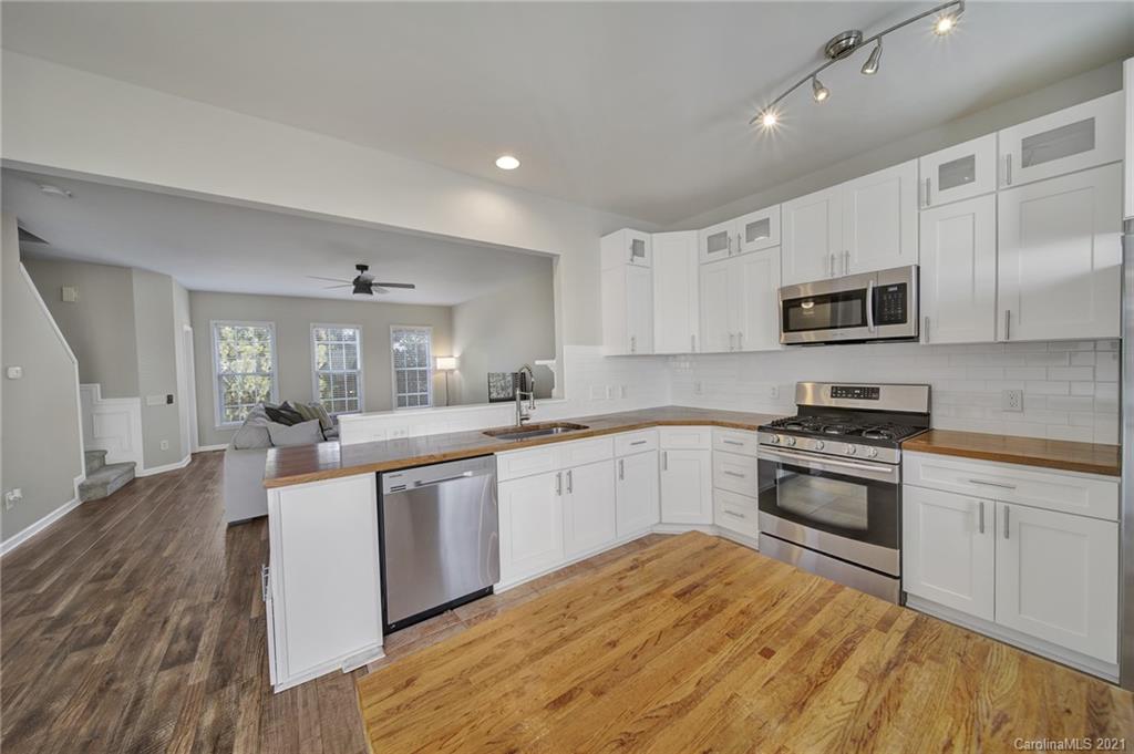 14130 Fitzroy Lane Charlotte NC 28277