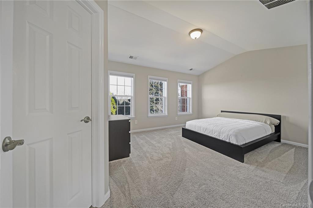 14130 Fitzroy Lane Charlotte NC 28277
