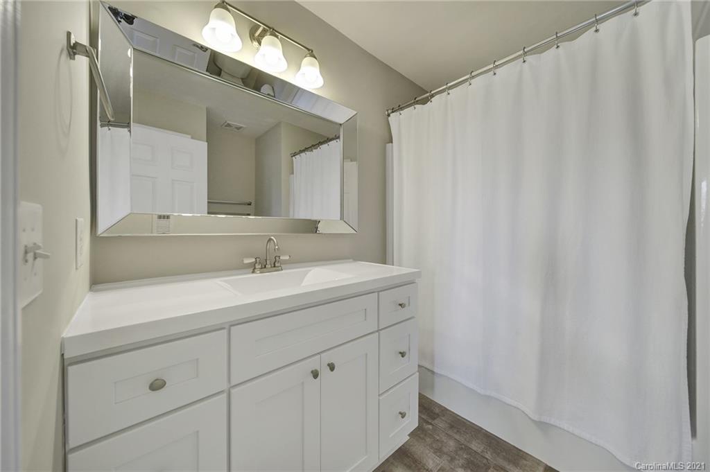 14130 Fitzroy Lane Charlotte NC 28277