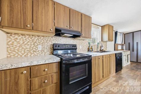 31 Mcgee Hill Road Fairview NC 28730