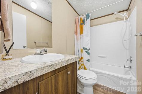 31 Mcgee Hill Road Fairview NC 28730
