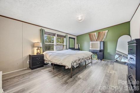 31 Mcgee Hill Road Fairview NC 28730
