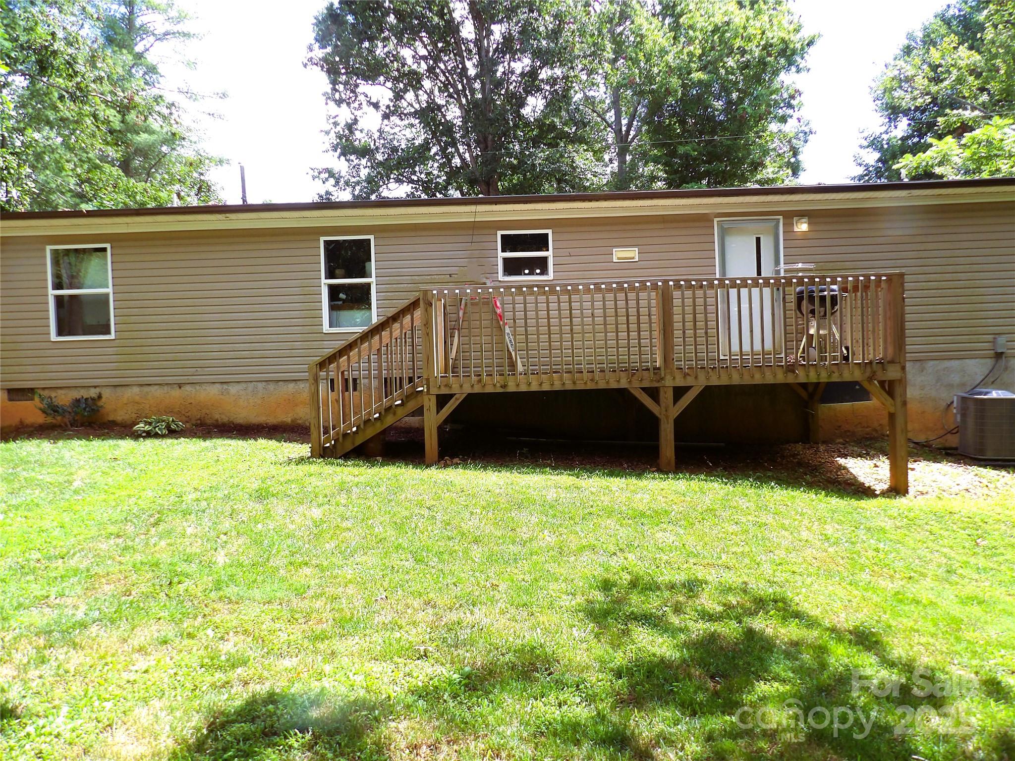 31 Mcgee Hill Road Fairview NC 28730