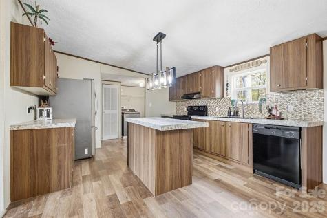 31 Mcgee Hill Road Fairview NC 28730