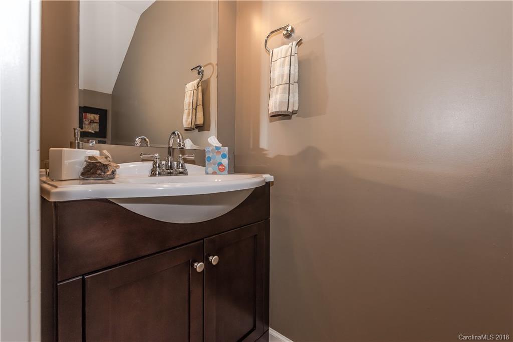 6829 Beverly Springs Drive Charlotte NC 28270