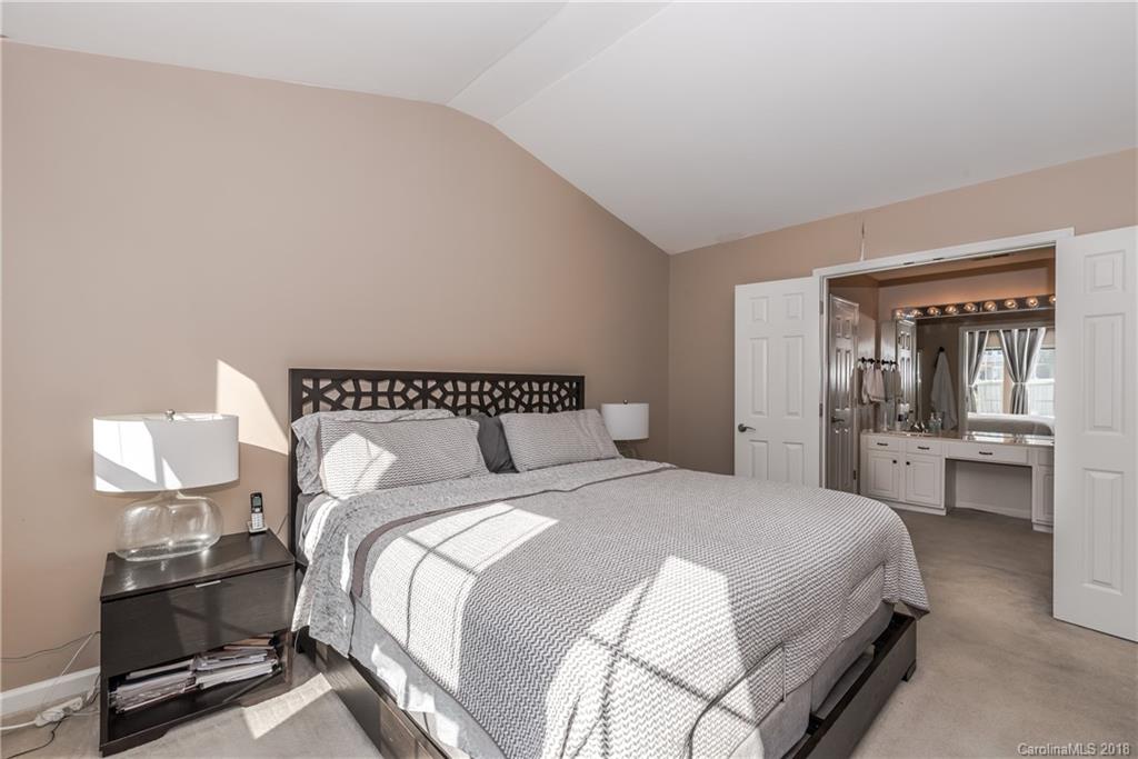 6829 Beverly Springs Drive Charlotte NC 28270