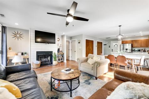 125 Nugget Lane Sylva NC 28779