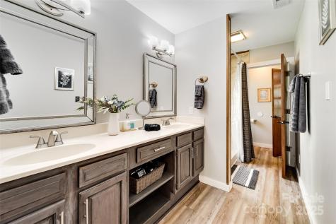 125 Nugget Lane Sylva NC 28779