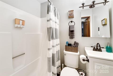 125 Nugget Lane Sylva NC 28779