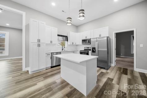 136 E Lacy Street Chester SC 29706
