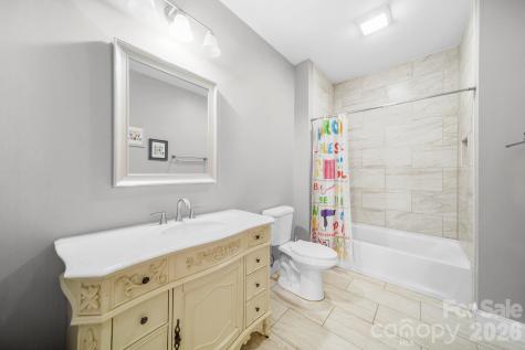 136 E Lacy Street Chester SC 29706