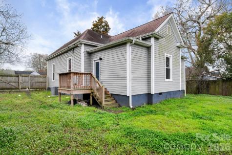 136 E Lacy Street Chester SC 29706