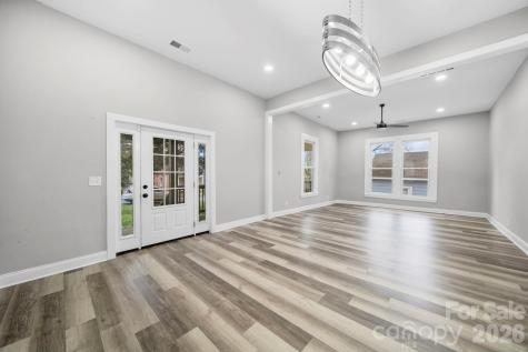 136 E Lacy Street Chester SC 29706