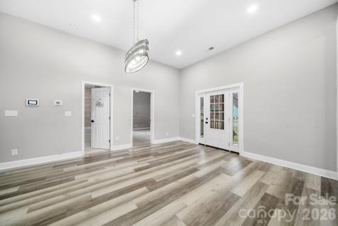 136 E Lacy Street Chester SC 29706